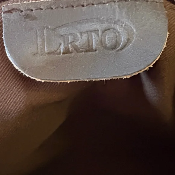 LRTO Crossbody Black Leather Bag